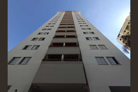 Apartamento à venda com 87m², 3 quartos e 2 vagasFachada