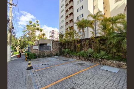 Apartamento à venda com 87m², 3 quartos e 2 vagasFachada