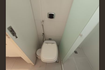 Apartamento à venda com 87m², 3 quartos e 2 vagasBanheiro Social