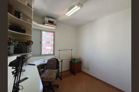 Apartamento à venda com 87m², 3 quartos e 2 vagasQuarto 3