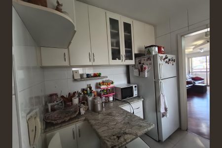 Apartamento à venda com 87m², 3 quartos e 2 vagasCozinha