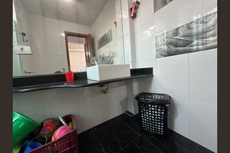 Apartamento para alugar com 56m², 1 quarto e sem vaga Apartamento para alugar com 56m², 1 quarto e sem vagaBanheiro