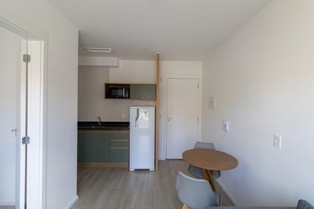 Apartamento para alugar com 27m², 1 quarto e sem vaga Apartamento para alugar com 27m², 1 quarto e sem vagaSala e Cozinha