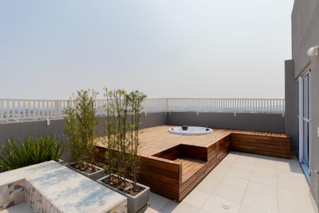 Apartamento para alugar com 27m², 1 quarto e sem vaga Apartamento para alugar com 27m², 1 quarto e sem vagaÁrea Comum - Jacuzzi