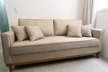 Apartamento à venda com 39m², 2 quartos e sem vaga Apartamento à venda com 39m², 2 quartos e sem vagaSala - Sofá