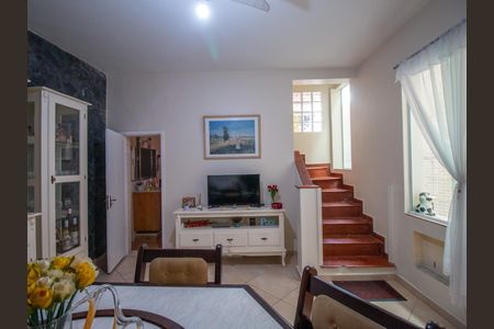 Casa para alugar com 177m², 3 quartos e sem vagaSala 2