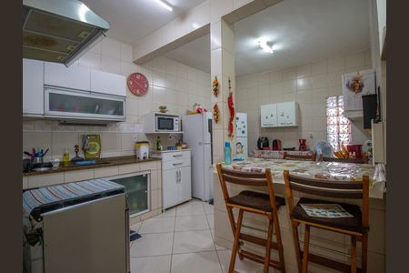 Casa para alugar com 177m², 3 quartos e sem vagaCozinha