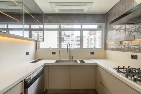 Apartamento à venda com 153m², 3 quartos e 3 vagasCozinha