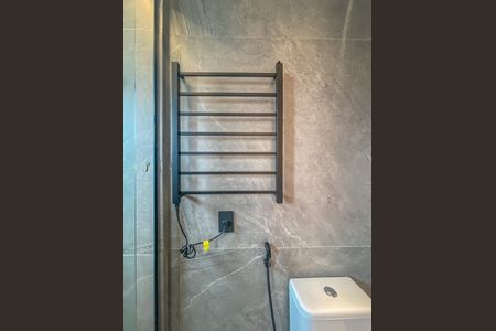 Apartamento à venda com 153m², 3 quartos e 3 vagasBanheiro da Suíte 1