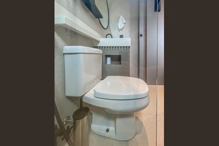 Apartamento à venda com 153m², 3 quartos e 3 vagasBanheiro da Suíte 2