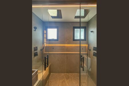 Apartamento à venda com 153m², 3 quartos e 3 vagasBanheiro da Suíte 1