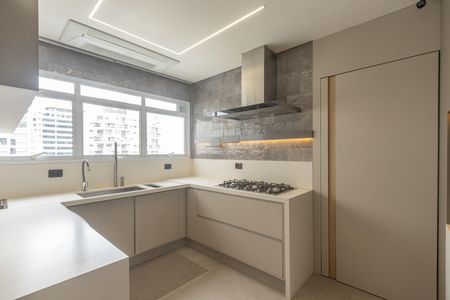 Apartamento à venda com 153m², 3 quartos e 3 vagasCozinha