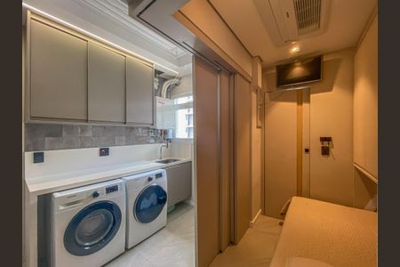 Apartamento à venda com 153m², 3 quartos e 3 vagasÁrea de Serviço