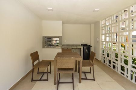 Apartamento para alugar com 35m², 2 quartos e sem vaga Apartamento para alugar com 35m², 2 quartos e sem vagaÁrea comum - Churrasqueira