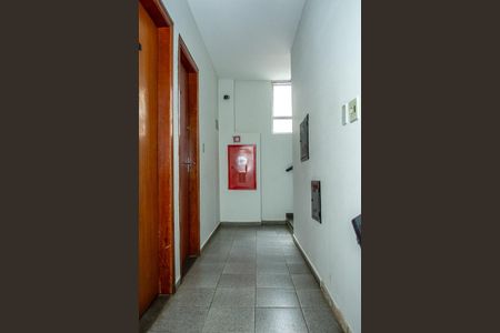 Apartamento para alugar com 54m², 3 quartos e 1 vagaÁrea Comum-Hall do andar