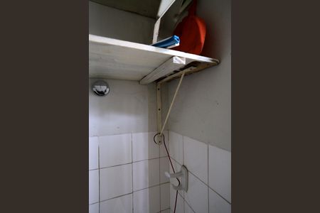 Apartamento à venda com 83m², 2 quartos e 1 vaga Apartamento à venda com 83m², 2 quartos e 1 vagaBanheiro de serviço