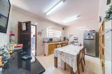 Casa à venda com 220m², 3 quartos e 3 vagas Casa à venda com 220m², 3 quartos e 3 vagasCozinha