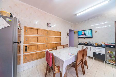 Casa à venda com 220m², 3 quartos e 3 vagas Casa à venda com 220m², 3 quartos e 3 vagasCozinha