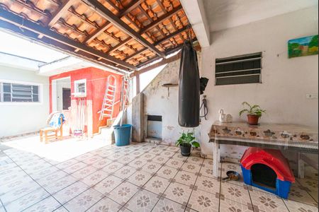 Casa à venda com 220m², 3 quartos e 3 vagas Casa à venda com 220m², 3 quartos e 3 vagas Quintal e Área Gourmet