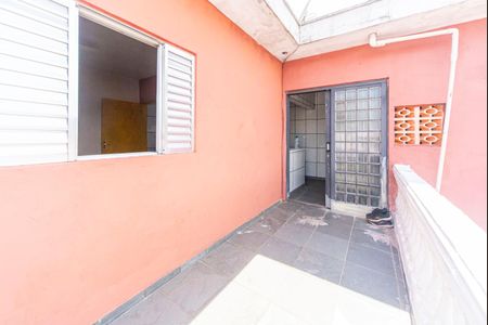 Casa à venda com 220m², 3 quartos e 3 vagas Casa à venda com 220m², 3 quartos e 3 vagasvaranda da Edícula