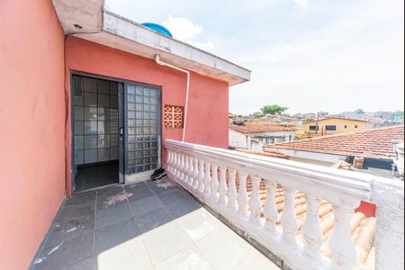 Casa à venda com 220m², 3 quartos e 3 vagas Casa à venda com 220m², 3 quartos e 3 vagasvaranda da Edícula