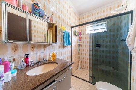 Casa à venda com 220m², 3 quartos e 3 vagas Casa à venda com 220m², 3 quartos e 3 vagasBanheiro 1