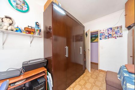 Casa à venda com 220m², 3 quartos e 3 vagas Casa à venda com 220m², 3 quartos e 3 vagasQuarto 3