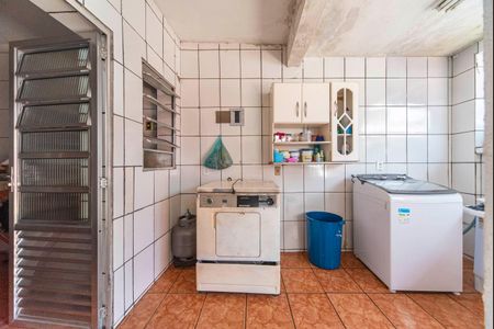 Casa à venda com 220m², 3 quartos e 3 vagas Casa à venda com 220m², 3 quartos e 3 vagasÁrea de Serviço