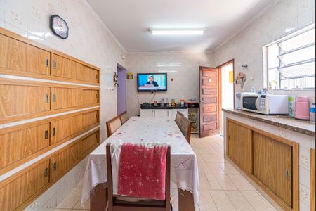 Casa à venda com 220m², 3 quartos e 3 vagas Casa à venda com 220m², 3 quartos e 3 vagasCozinha