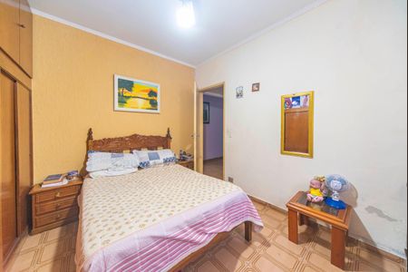 Casa à venda com 220m², 3 quartos e 3 vagas Casa à venda com 220m², 3 quartos e 3 vagasQuarto 2