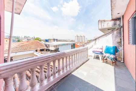 Casa à venda com 220m², 3 quartos e 3 vagas Casa à venda com 220m², 3 quartos e 3 vagasvaranda da Edícula