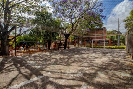 Casa de condomínio à venda com 97m², 2 quartos e 2 vagas Casa de condomínio à venda com 97m², 2 quartos e 2 vagasQuadra Esportiva