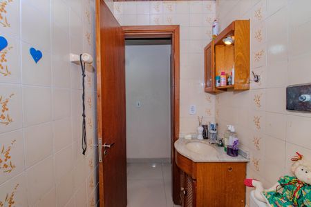 Casa de condomínio à venda com 97m², 2 quartos e 2 vagas Casa de condomínio à venda com 97m², 2 quartos e 2 vagasBanheiro