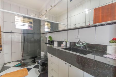 Casa para alugar com 250m², 2 quartos e 1 vaga Casa para alugar com 250m², 2 quartos e 1 vagaBanheiro 1