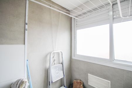 Apartamento à venda com 71m², 3 quartos e 1 vaga Apartamento à venda com 71m², 3 quartos e 1 vagaÁrea de Serviço