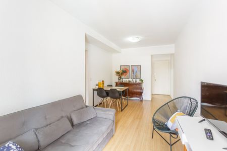 Apartamento para alugar com 77m², 3 quartos e 1 vagaSala