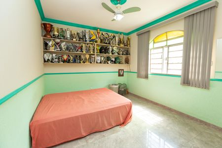 Casa para alugar com 377m², 3 quartos e 6 vagas