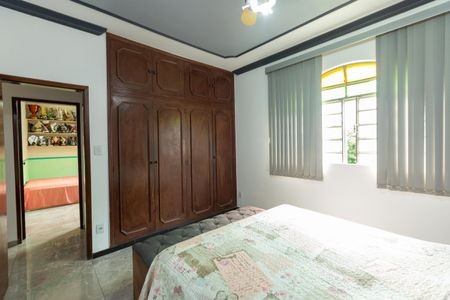 Casa para alugar com 377m², 3 quartos e 6 vagas