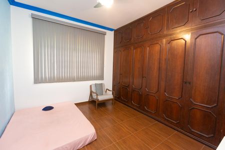 Casa para alugar com 377m², 3 quartos e 6 vagas