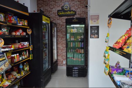 Apartamento à venda com 40m², 2 quartos e 1 vagaMini Mercado