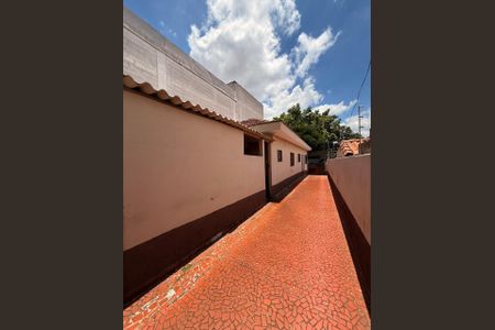 Casa à venda com 123m², 3 quartos e 8 vagas Casa à venda com 123m², 3 quartos e 8 vagasFoto 11