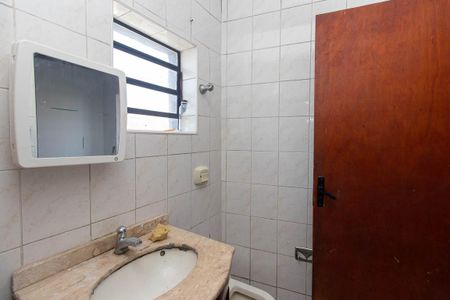 Banheiro de apartamento para alugar com 1 quarto, 55m² em Vila Maria Alta, São Paulo