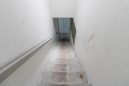 Apartamento para alugar com 55m², 1 quarto e sem vagaEscada