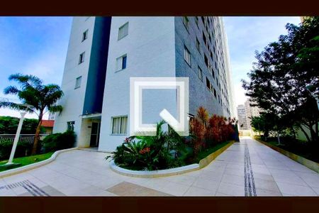 Apartamento à venda com 54m², 2 quartos e 1 vagaÁrea comum