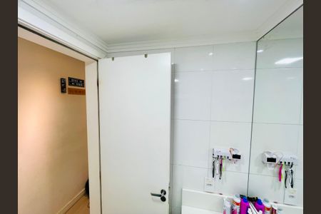 Apartamento à venda com 54m², 2 quartos e 1 vagaBanheiro