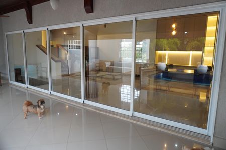 Casa para alugar com 330m², 3 quartos e 2 vagasQuintal