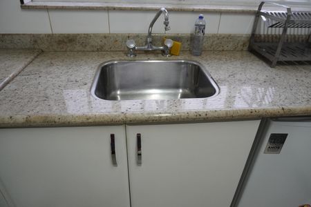 Casa para alugar com 330m², 3 quartos e 2 vagasCozinha