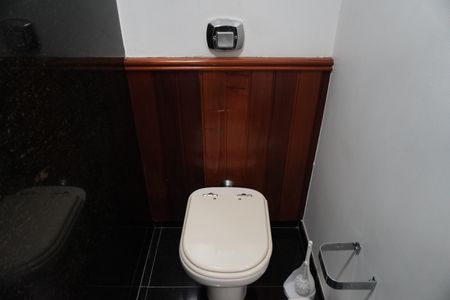 Casa para alugar com 330m², 3 quartos e 2 vagasBanheiro da Suíte 3