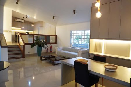 Sala 1 de casa para alugar com 3 quartos, 330m² em Vila Santa Catarina, Americana