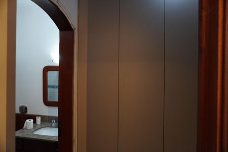 Casa para alugar com 330m², 3 quartos e 2 vagasSuíte 2